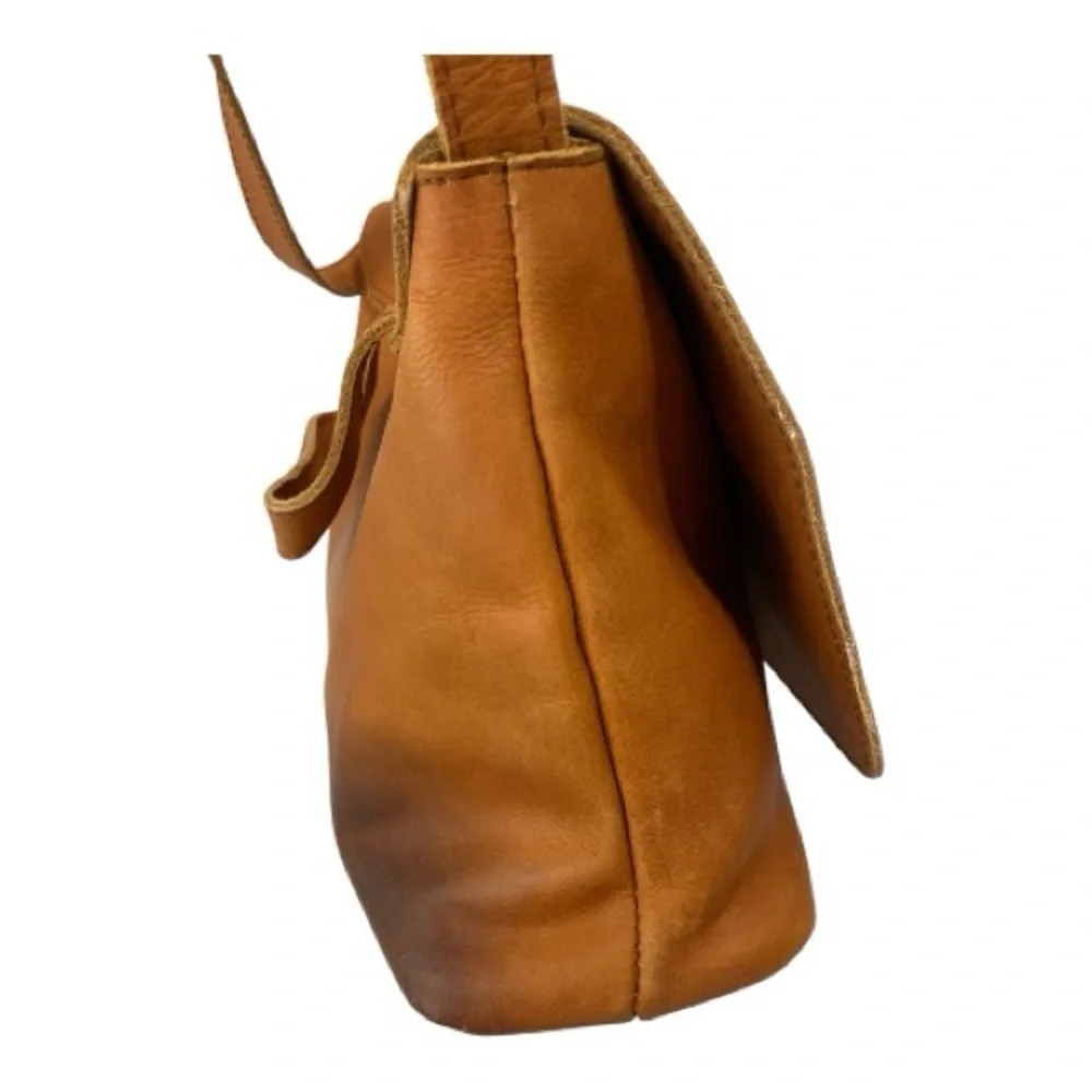 Raven + Lily Tan Leather Messenger Bag Cognac Crossbody Classic Weathered Boho